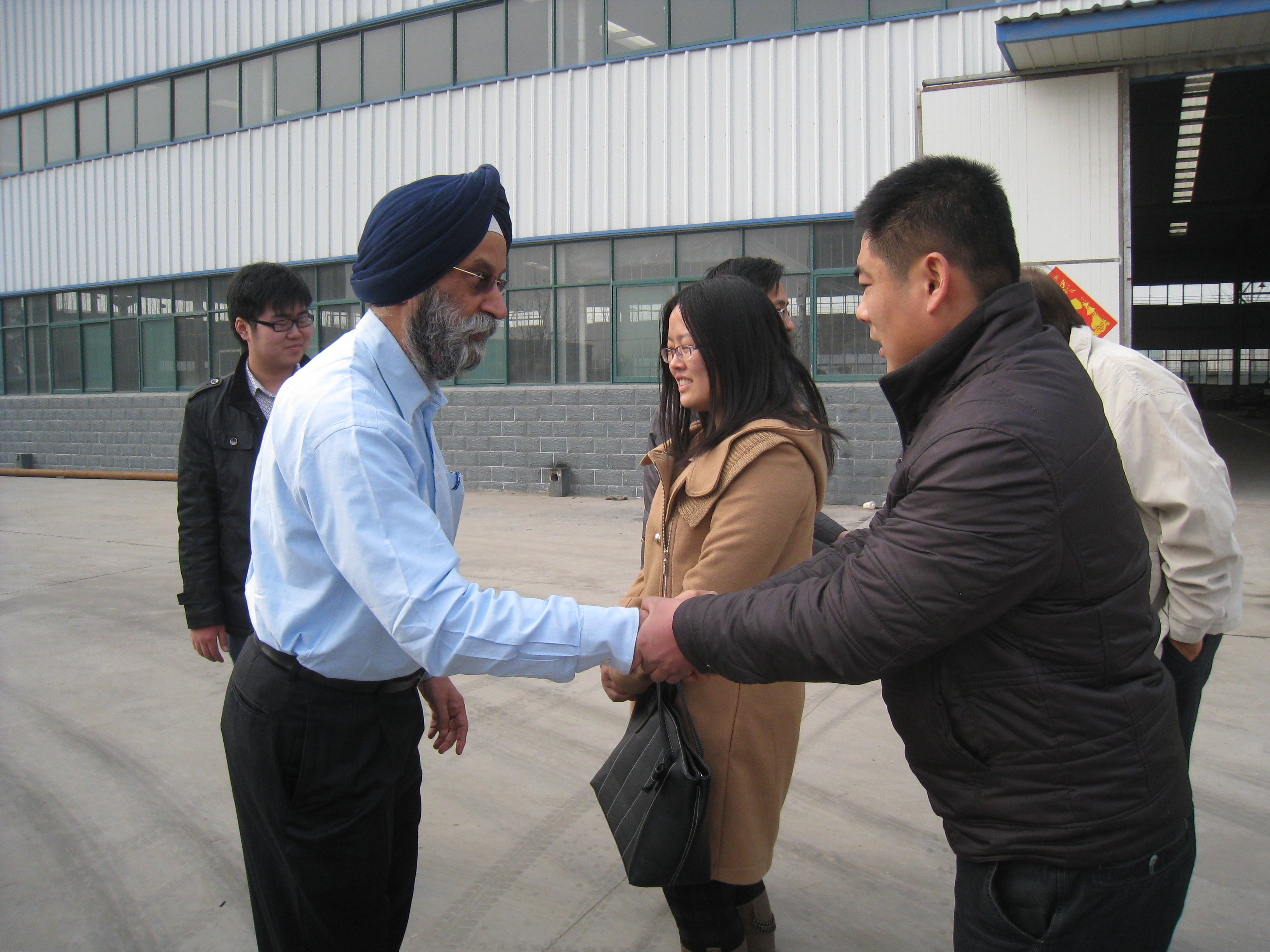 印度客戶來(lái)訪，并訂購(gòu)FYL-850座駕壓路機(jī)