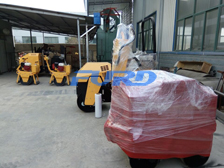 福瑞得機械座駕壓路機、手扶壓路機及時包裝發(fā)貨