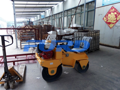 福瑞得機械座駕壓路機、手扶壓路機準(zhǔn)備發(fā)貨