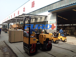 今日福瑞得微動(dòng)態(tài)--福瑞得機(jī)械小型壓路機(jī)發(fā)往北京、福建等地