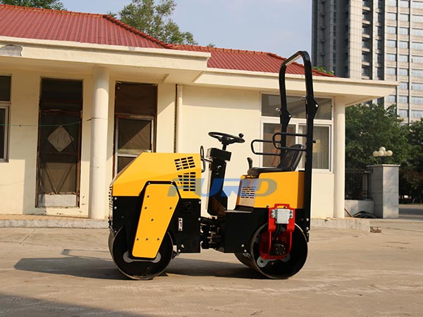 關(guān)于小型壓路機(jī)變速箱的保養(yǎng)知識(shí)你知道多少？