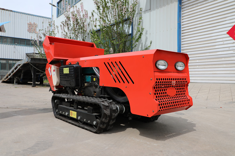 茶園施肥用履帶式田園管理機，遙控作業(yè)超輕松